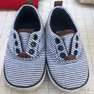 Toddler 6 H&M Shoes Blue and White